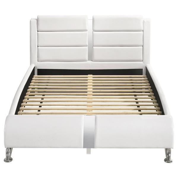 Luther Upholstered Queen Sleigh Bed White