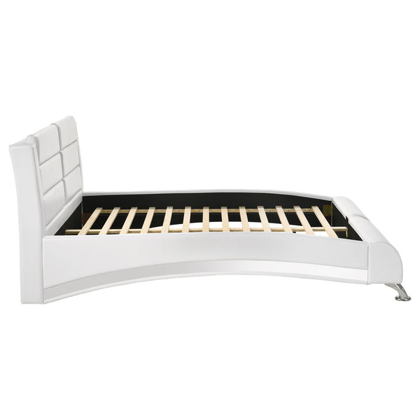 Luther Upholstered Queen Sleigh Bed White