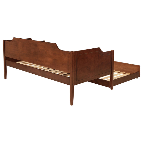 Redding Cherry Wood Daybed with Trundle – Twin